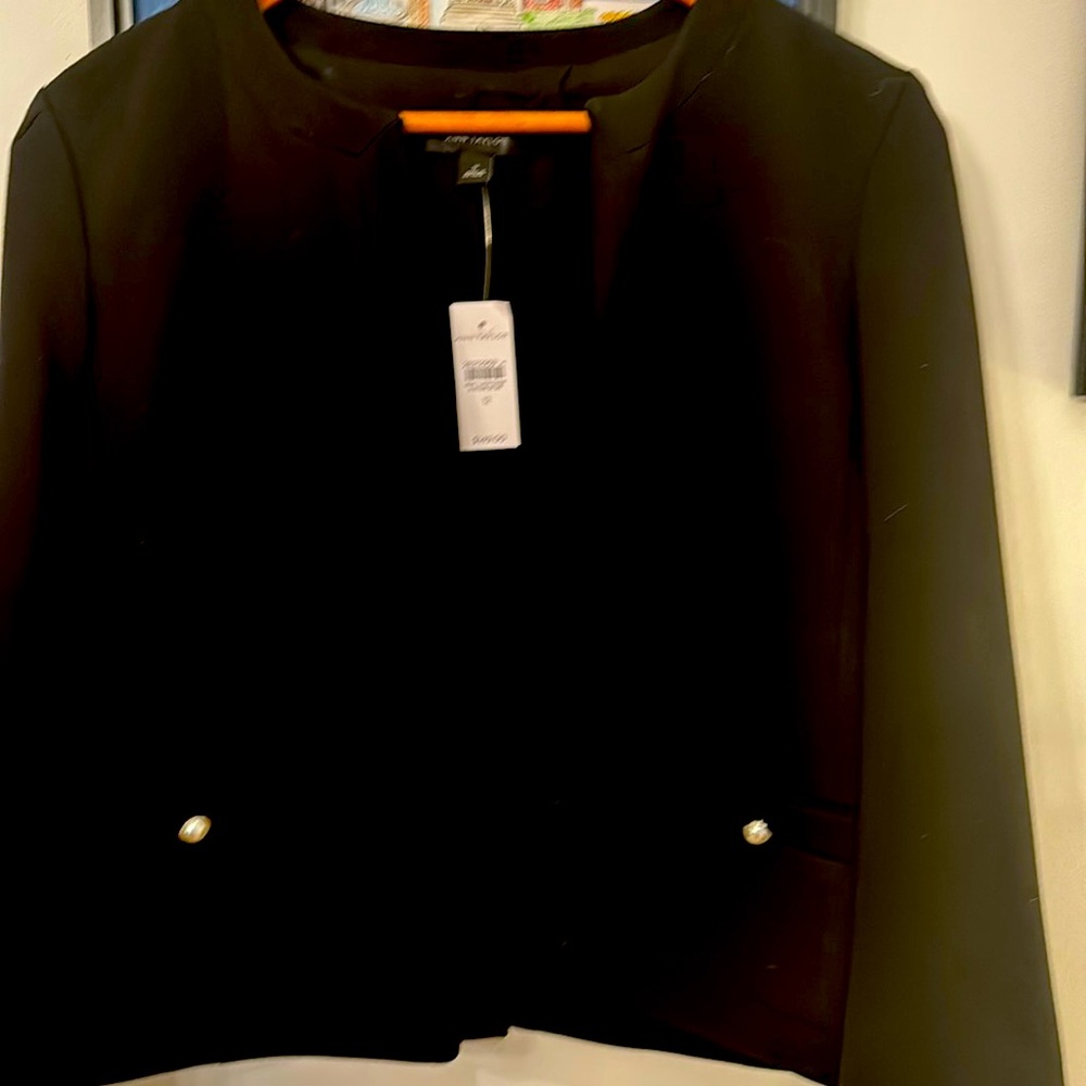 Ann Taylor women’s size 12 black cropped NWT